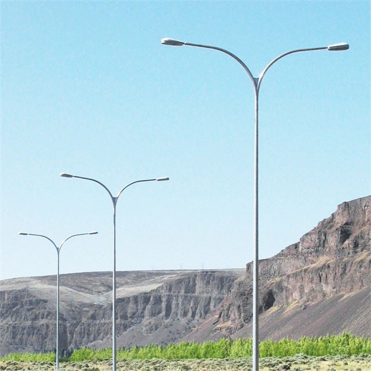 10M Expressway Single Arm Conical Seamless Galvanized Steel Light Pole